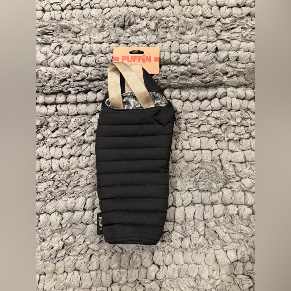 New NWT Puffin Black Insulated Wine Bottle Holder